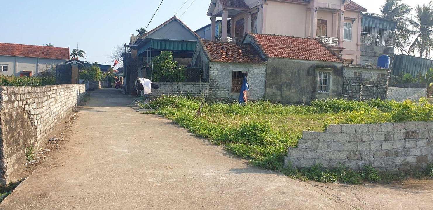 Đất nền Diễn Hoàng, Diễn Châu 240m² - Sổ đỏ chính chủ!