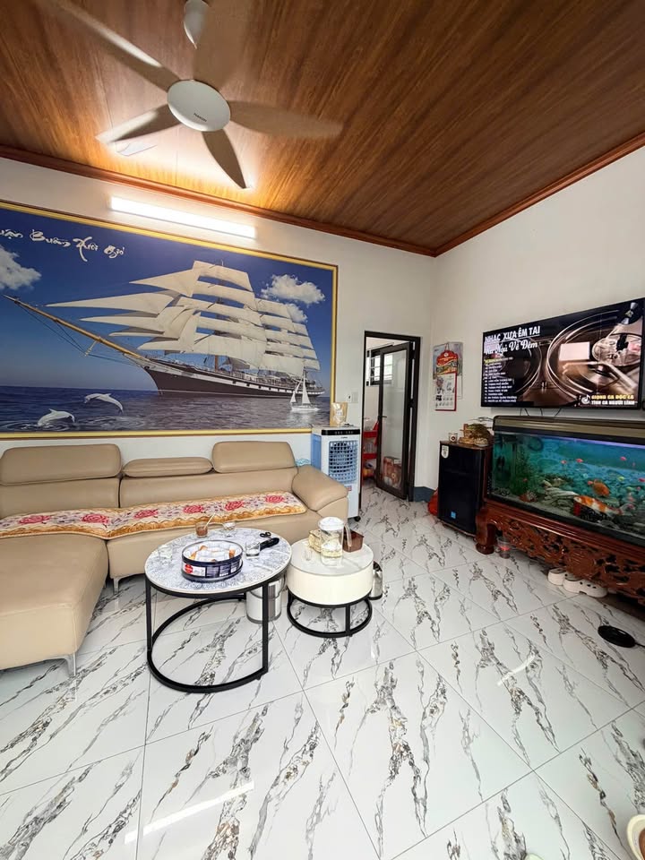 Nhà Góc 2 Mặt Tiền Cẩm Bình 50m² - Ô Tô Tận Nơi, Giá Tốt