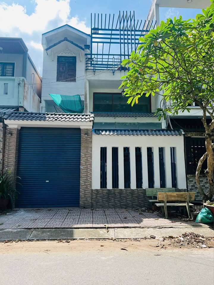 Nhà 3 Lầu KDC Hưng Nhơn, Bình Chánh - 126m² Giá 12 Triệu/tháng