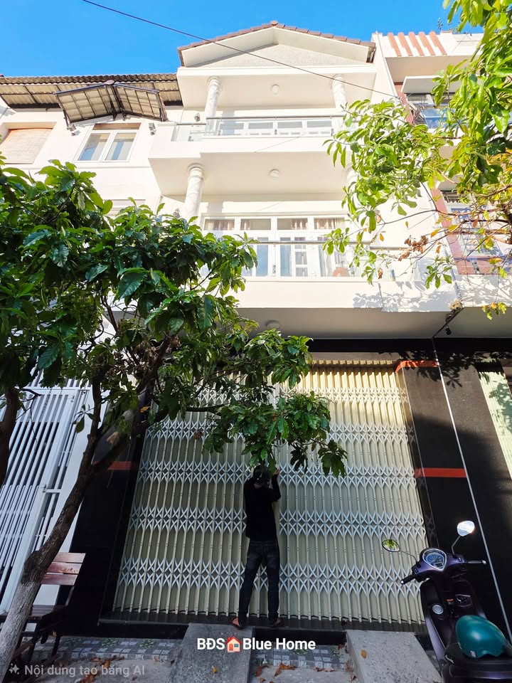 Nhà 3 Mê Mặt Tiền Quy Nhơn - 58m², Oto Đậu Trong Nhà, Gần Biển