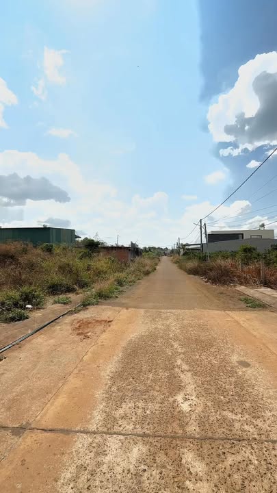 Bán Gấp Đất Thổ Cư 210m² Hẻm Văn Cao, Pleiku - Sổ Đỏ Sẵn Sàng