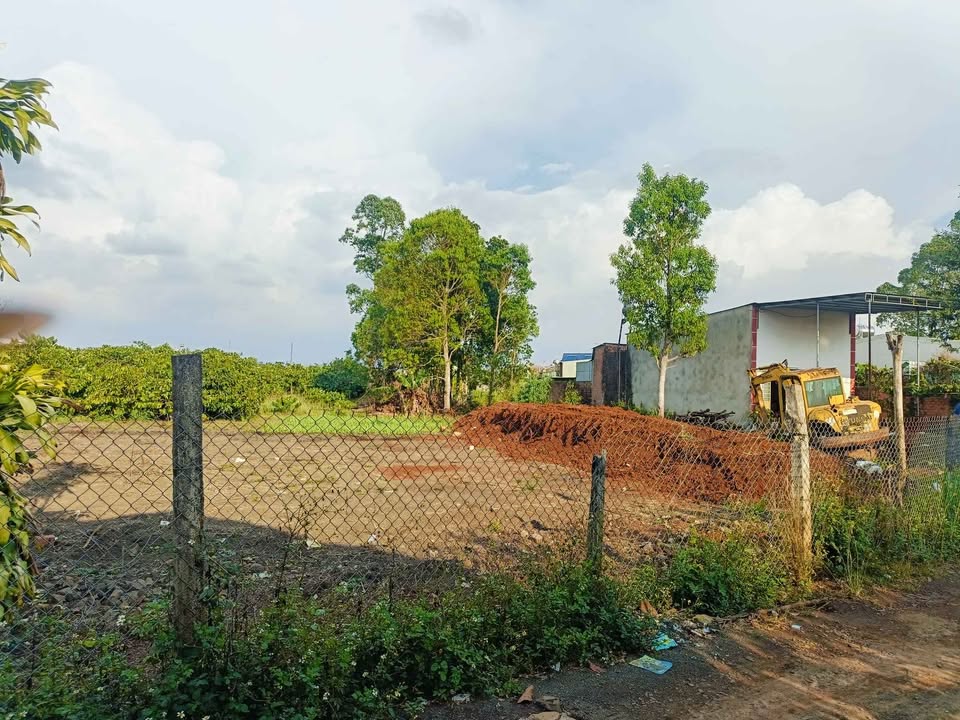 Đất Vàng Pleiku 251m² - Sổ Đỏ Full Thổ Cư, Giá 1.4 Tỷ