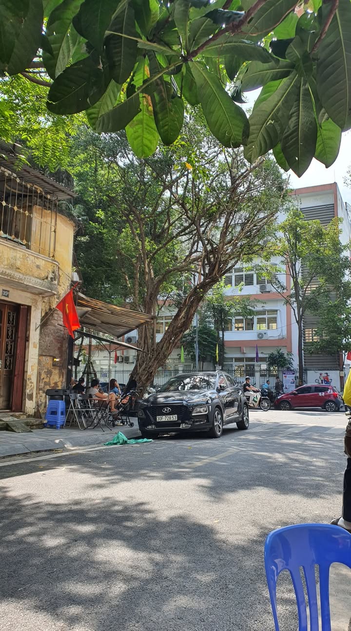 Nhà Mặt Phố Kinh Doanh Đắc Địa Hoàn Kiếm - 151m², 6 Tầng, 2 Mặt Tiền - Hơn 140 Tỷ