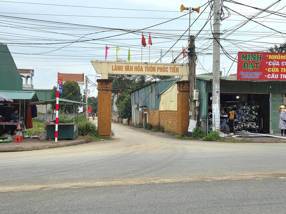 Đất nền Thạch Thất 110m² - Sổ hồng sẵn, giá chỉ 4.x tỷ - Vị trí đắc địa