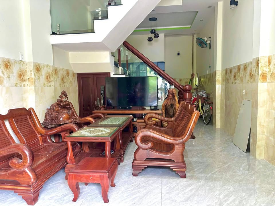 Nhà mặt tiền Phường Quang Trung Quy Nhơn 40m² - Vị trí đắc địa!