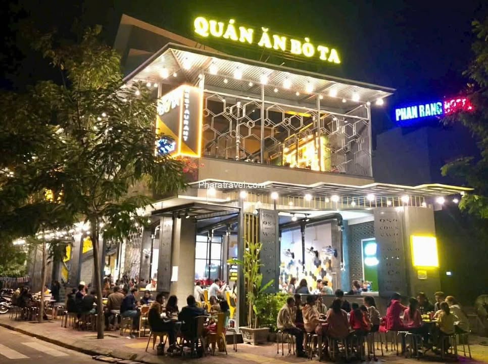 Sang Nhượng Nhà Hàng Lô Góc Nguyễn Khuyến 120m² - Mặt Tiền Kinh Doanh!