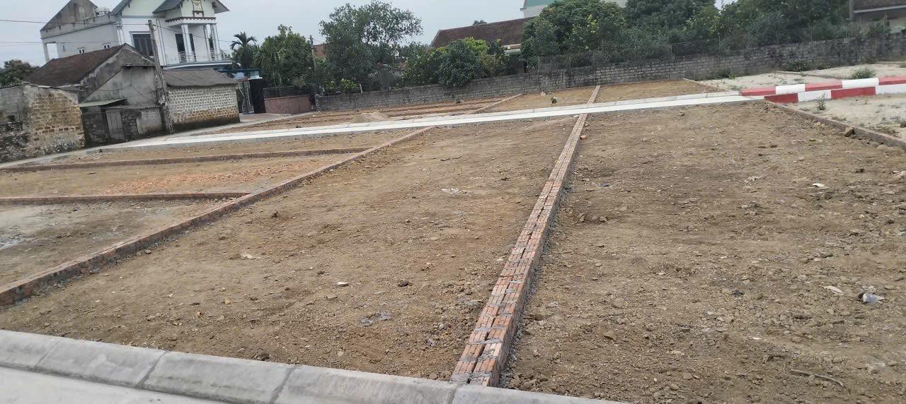 Đất nền Chương Mỹ 100m² - 1.75 tỷ - Sổ đỏ chính chủ, 2 mặt tiền!