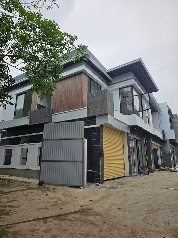 Bán Nhà 85m² Phường Thịnh Đán, Thái Nguyên - 3PN, Nội Thất Sang Trọng, Giá Hơn 3 Tỷ