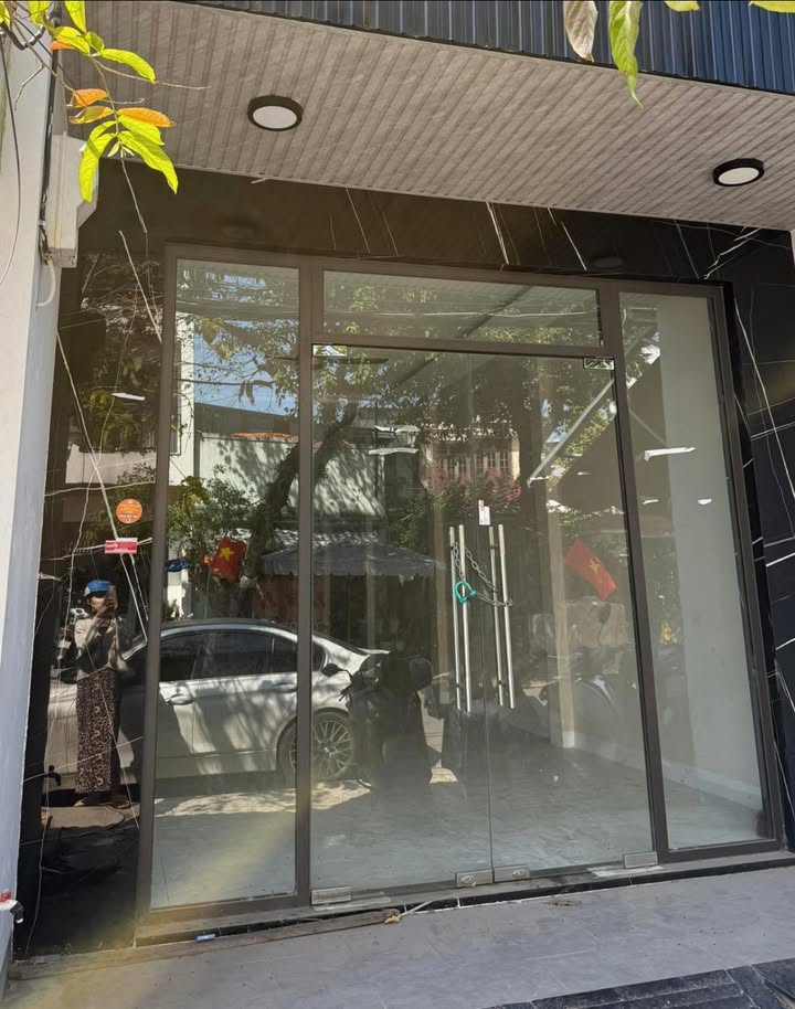 Cho thuê nhà mặt tiền Nguyễn Phước Tần 90m² giá 8 triệu - Thích hợp KD!