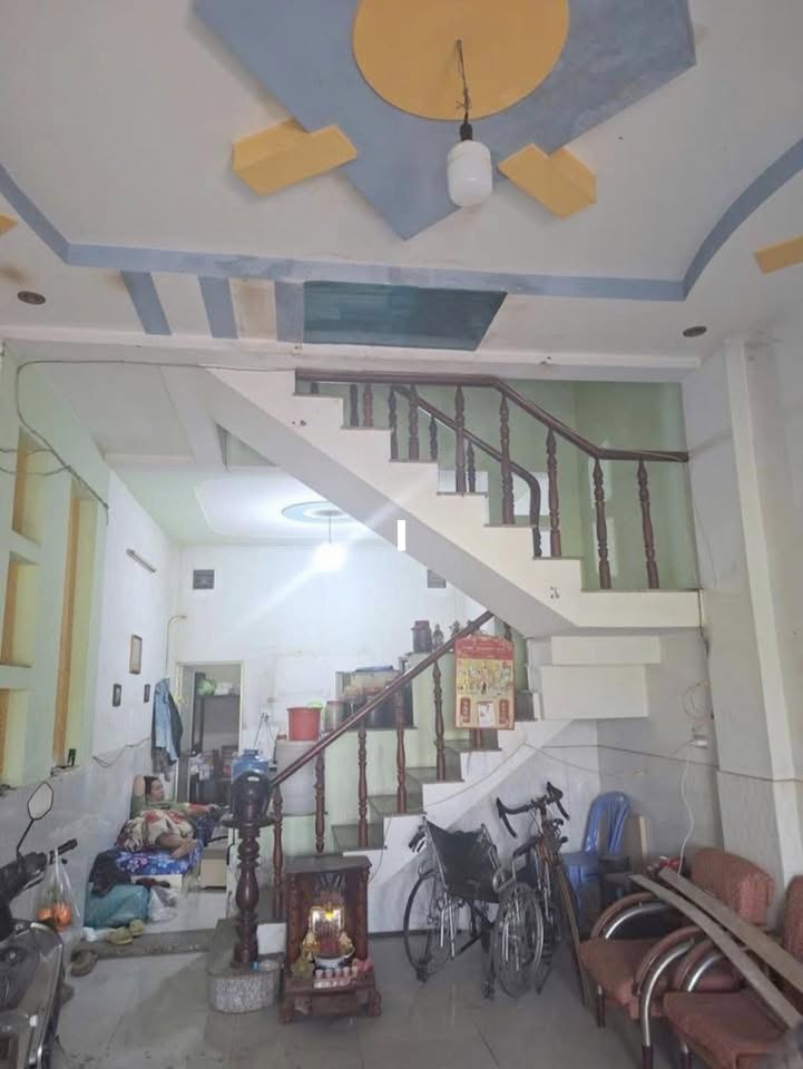 Nhà riêng Vĩnh Lộc A Bình Chánh 60m² giá 1.95 tỷ - Giá tốt hiếm có!