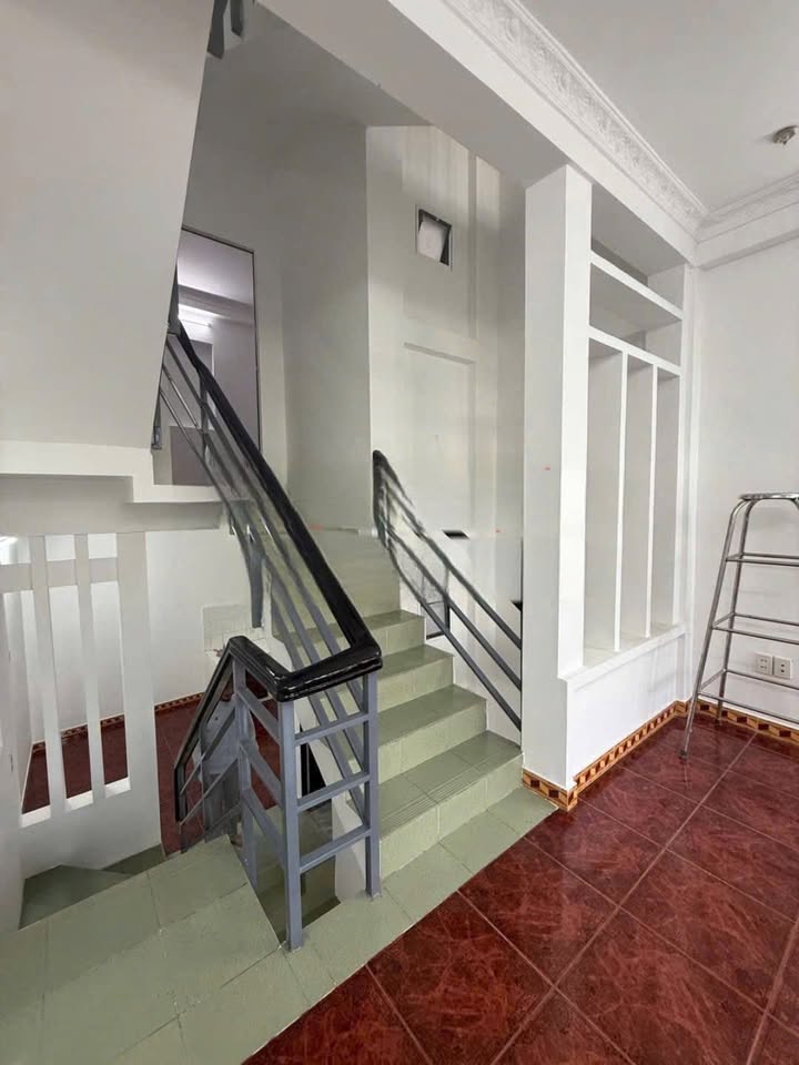 Nhà riêng Tân Thới Hiệp 07, Q12 52m² giá 8 triệu - Sẵn sàng ở ngay!