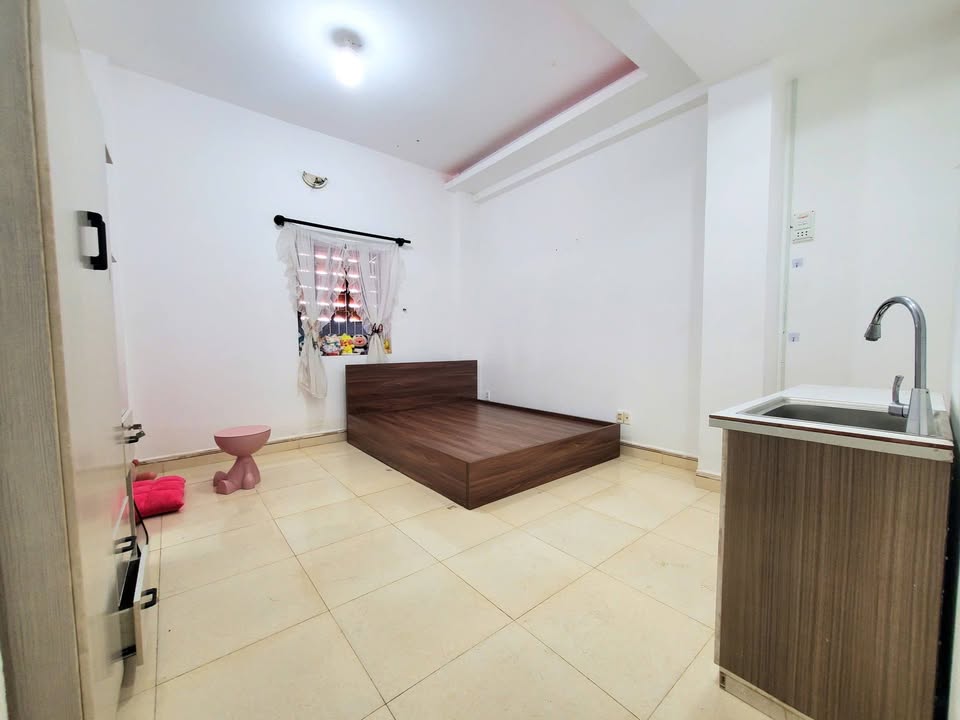 Nhà Nhỏ 28m² Full Nội Thất, Gò Vấp Giá 3.5 Tỷ - Sẵn Sàng Dọn Vào Ở