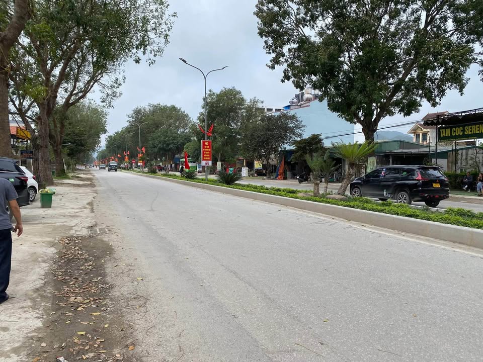 Bán Đất Mặt Đường Đôi Tam Cốc 240m² - Vị Trí Đắc Địa Hoa Lư