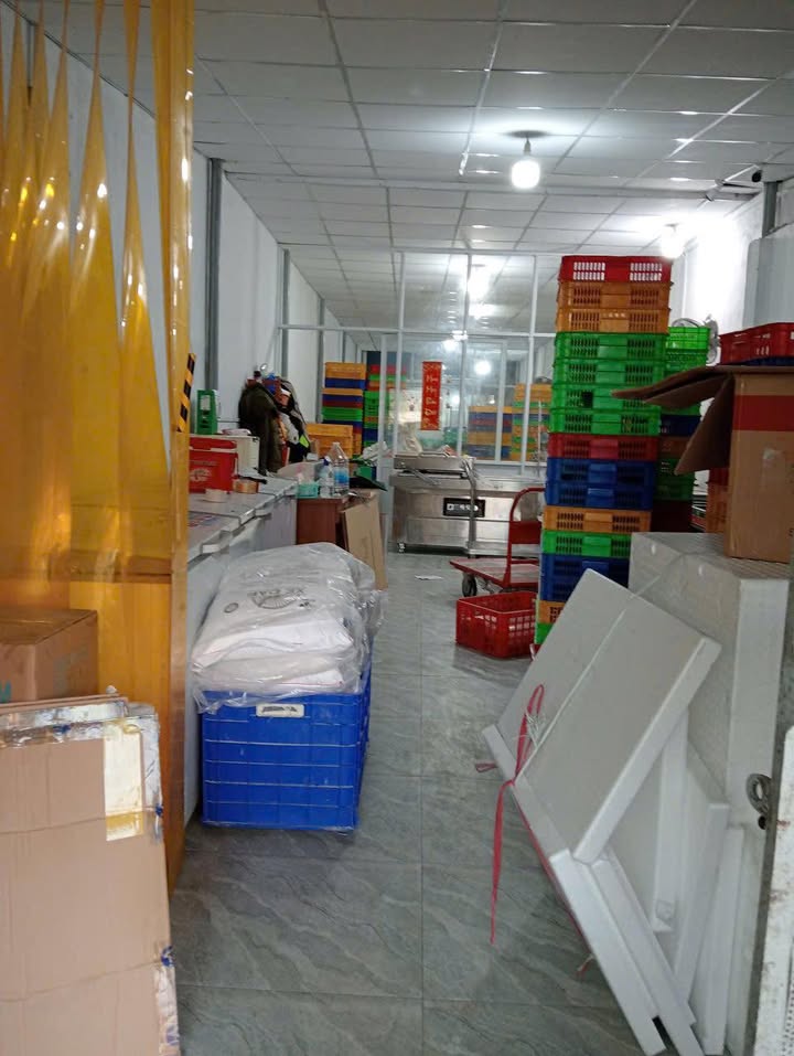 Nhà Phố Đường Lầu Bà Ba 120m² - Thích Hợp KD, Chỉ 6.5 Triệu/Tháng!