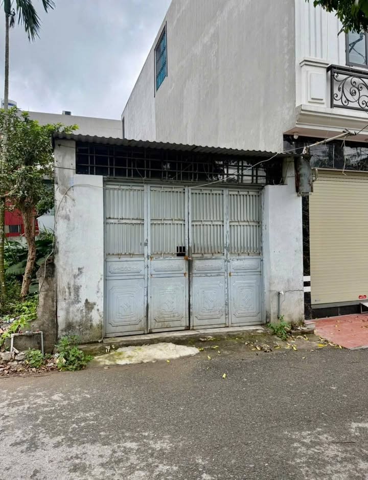 Bán đất tặng nhà cấp 4 mặt đường Thống Trực, Kiến An, 80m² - Sổ đỏ chính chủ