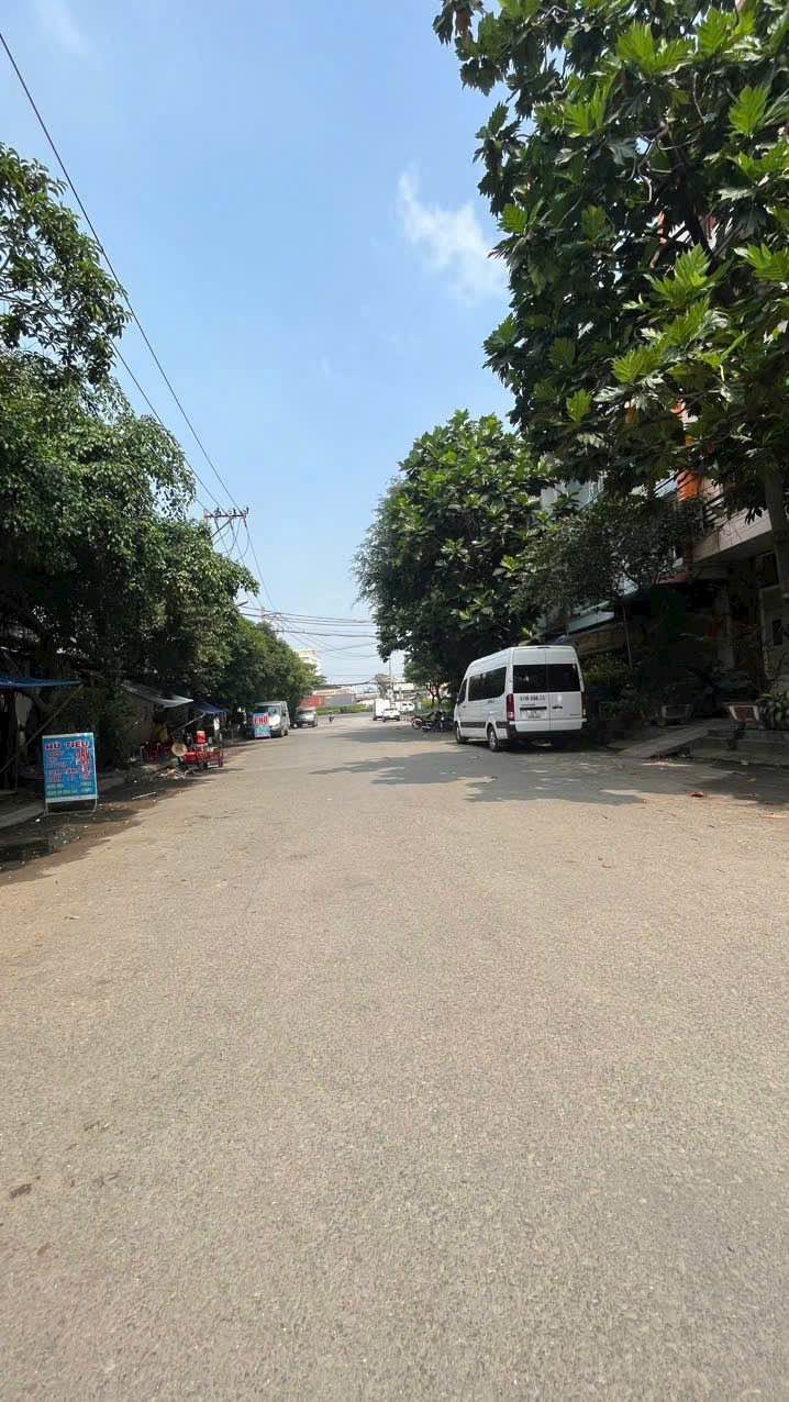 Đất nền Thạnh Xuân Q12 120m² 9,8 tỷ - Sổ đỏ chính chủ