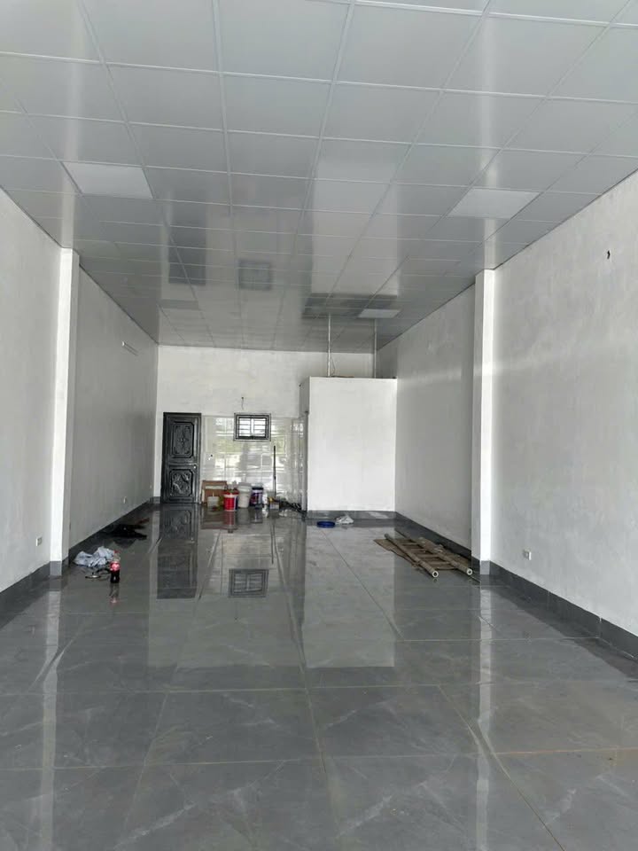 Cho thuê nhà mặt kênh Đô Thiên 105m² - Kinh doanh sầm uất Ninh Bình