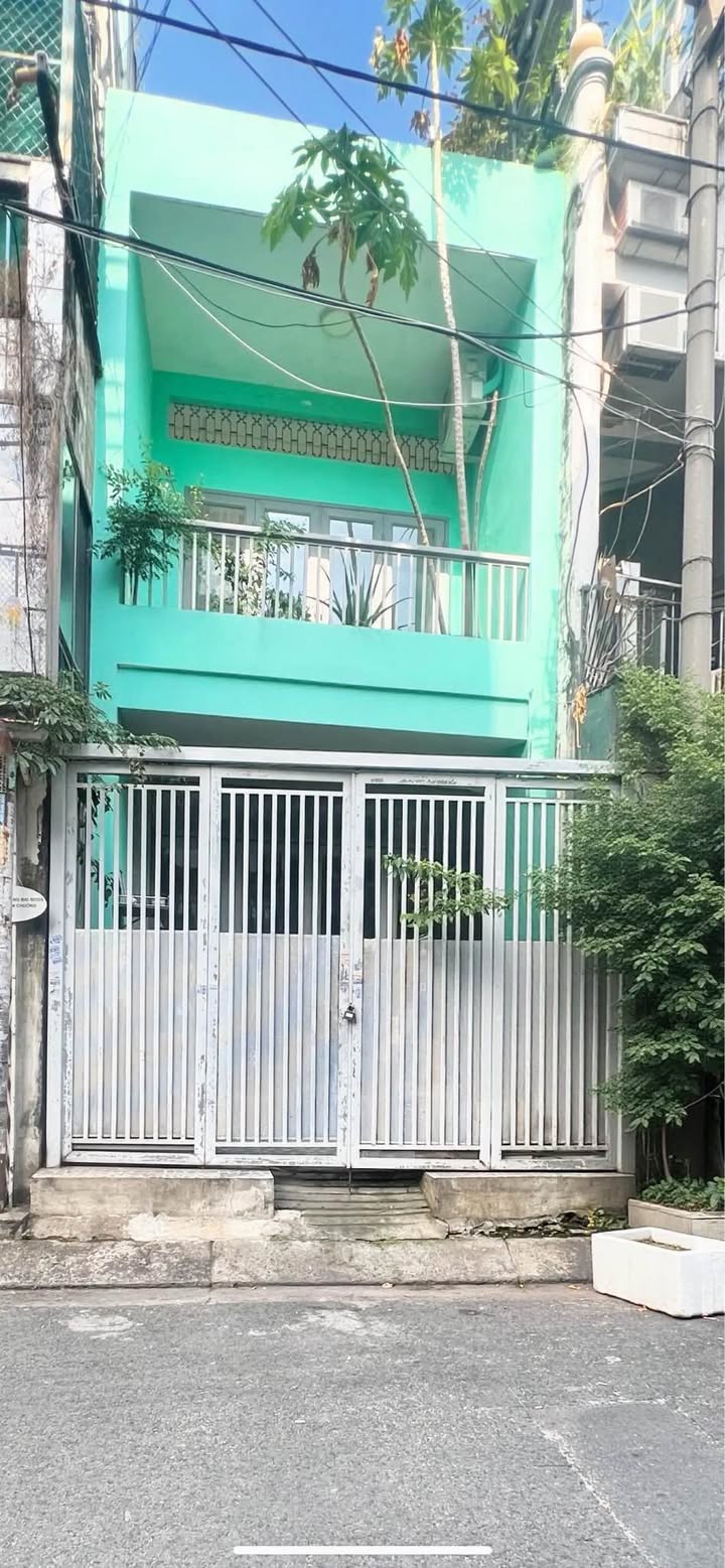 Nhà riêng Âu Cơ, Tân Phú 85m² nhỉnh 8 tỷ - Ô tô vào tận nhà!