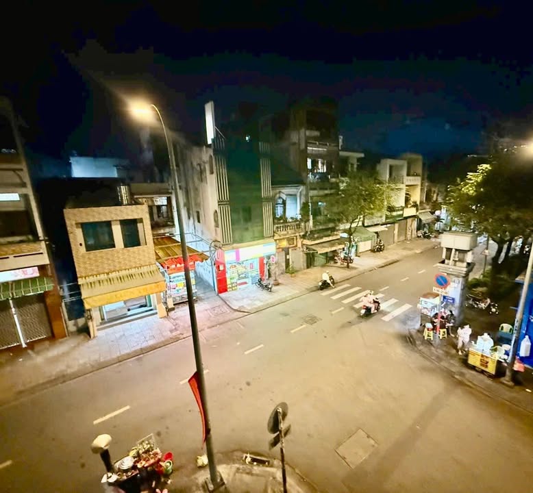 Nhà Mặt Tiền Kinh Doanh Gia Phú P1 Q6 - 110m², 3 Tầng, Giá 12.5 Tỷ