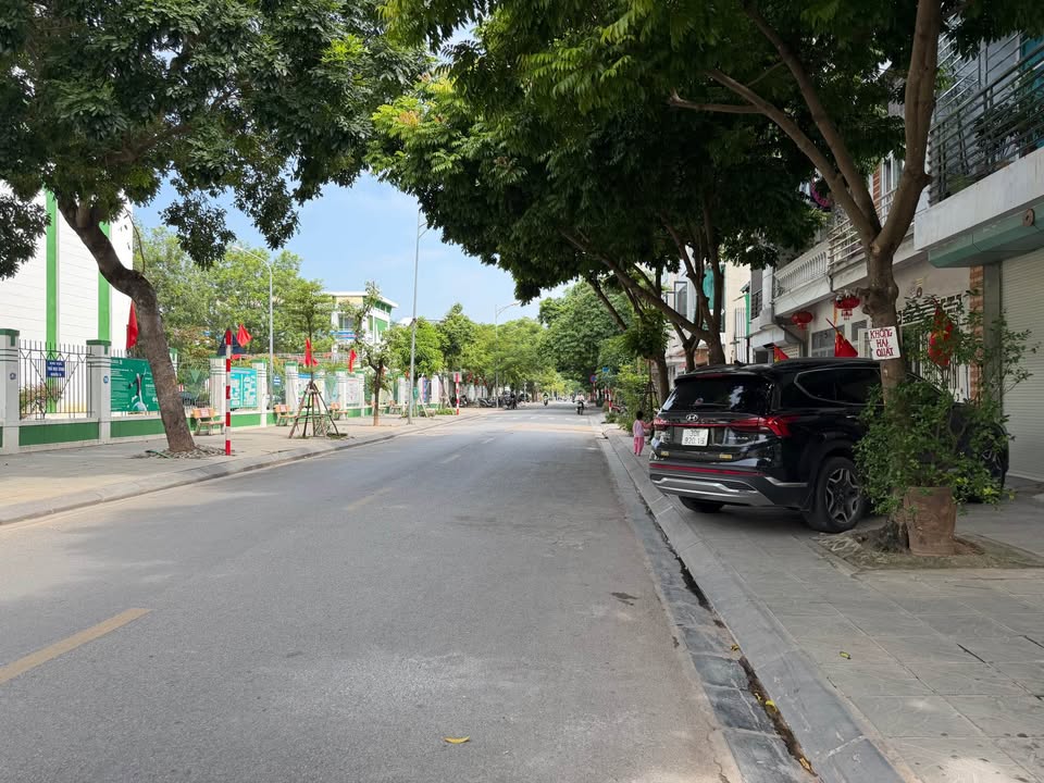 Bán đất TĐC Thượng Thanh, Long Biên 52m² MT 6m - Ô tô tránh nhau