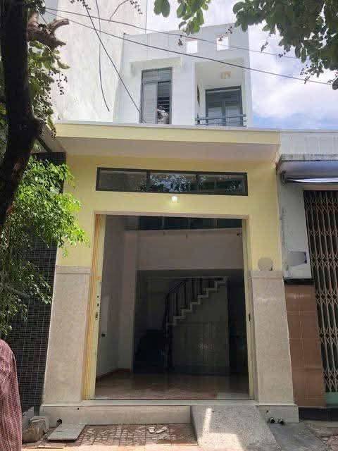 Nhà nguyên căn Quy Nhơn 4.5 triệu - Vị trí đắc địa Hồ Sinh Thái