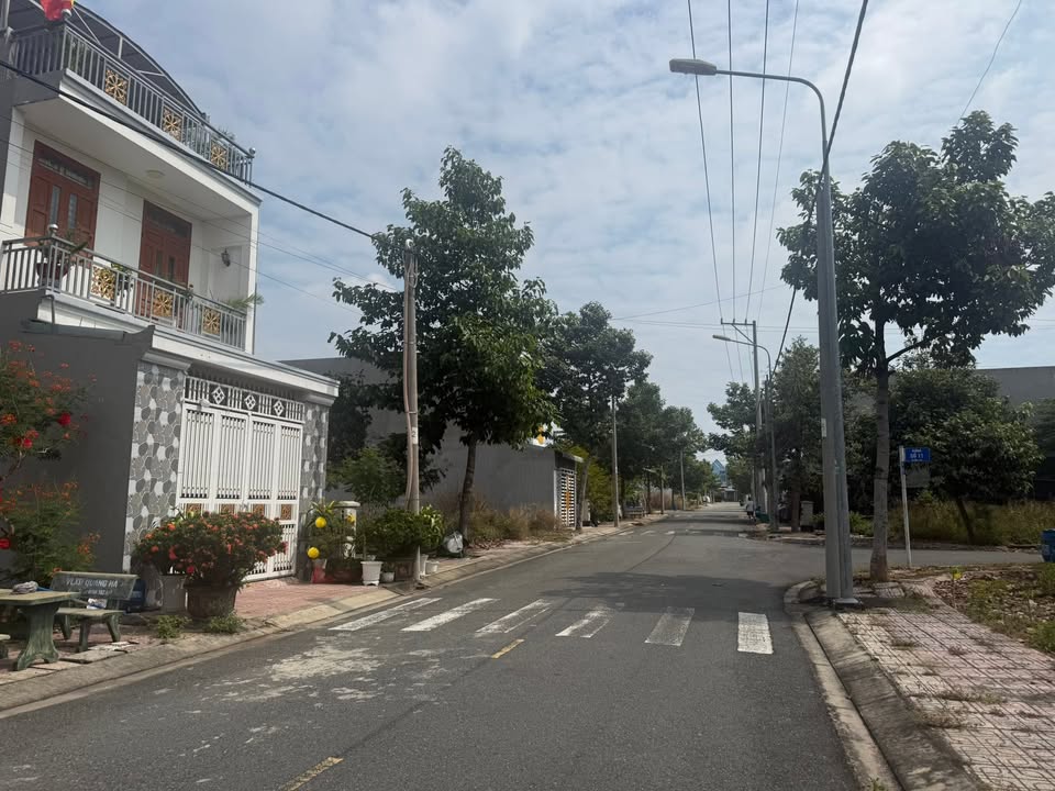 Đất Nền 100m² Gần ĐH Việt Đức - Sổ Đỏ Rõ Ràng