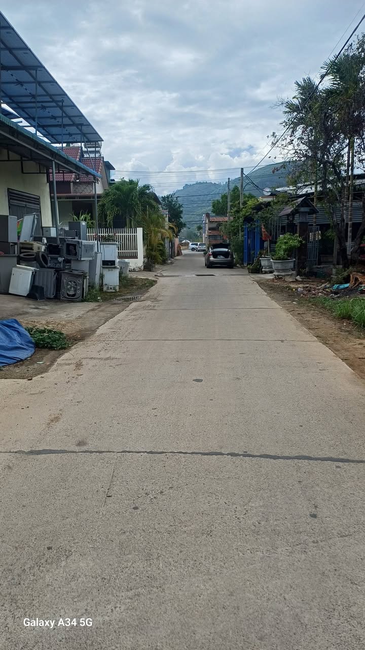 Nhà riêng Krông Kmar 230m² giá 1.55 tỷ - Vị trí đẹp trung tâm!