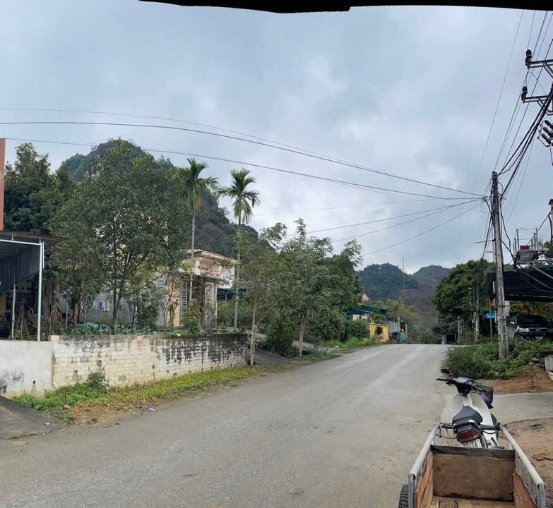 Bán đất Nông Tiến Tuyên Quang 350m² - Mặt tiền 10m, thổ cư 100m²