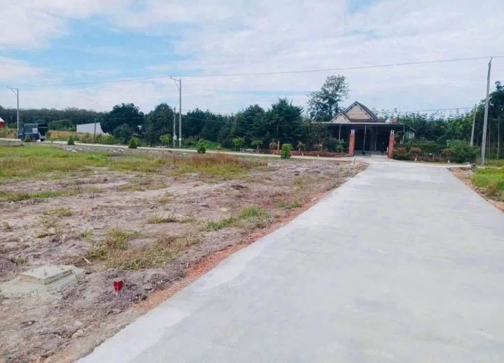 Đất Sổ Hồng Riêng Cạnh KCN Chơn Thành, Bình Phước - 200 Triệu