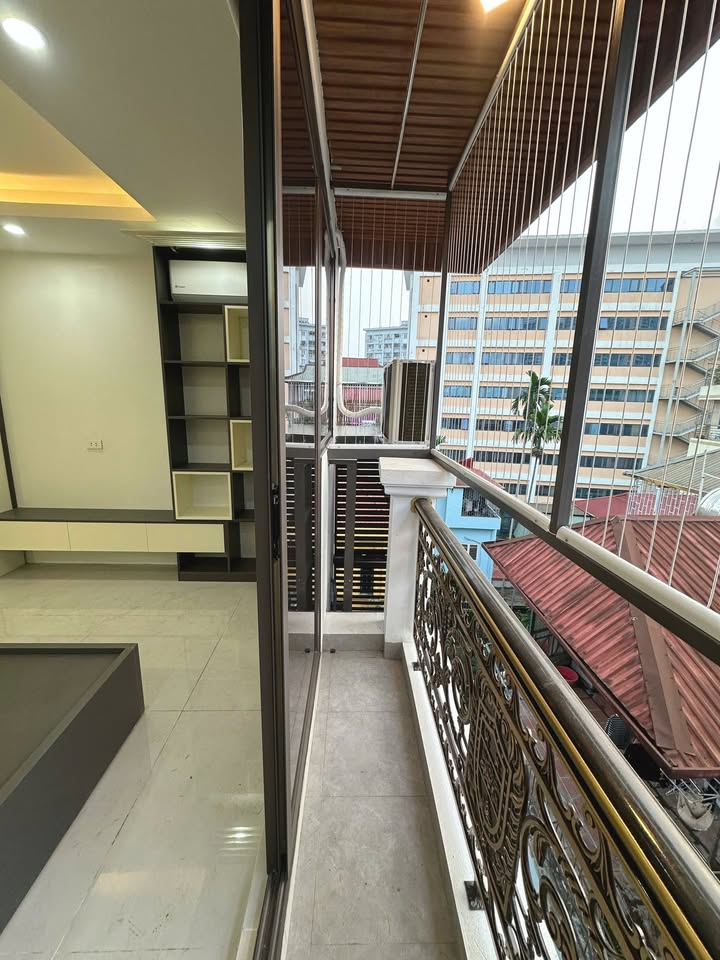 Cho thuê phòng full nội thất ban công thoáng sáng tại 61 Phùng Chí Kiên, Cầu Giấy