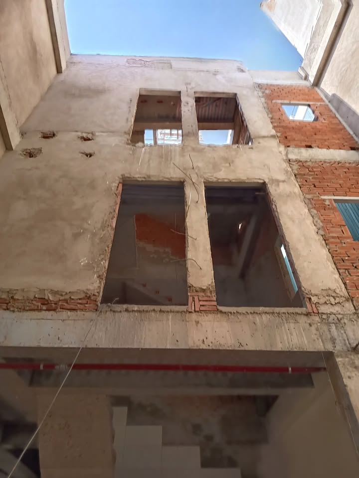 Nhà Phố Tân Sơn Nhì 220m² 16 Tỷ - Đầu Tư Sinh Lời Vượt Trội!