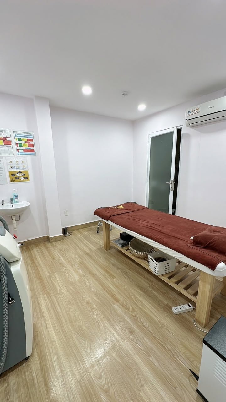 Bán nhà mặt tiền Bắc Hải Quận 1, 100m² giá 22 tỷ - Vị trí đắc địa kinh doanh ngay!