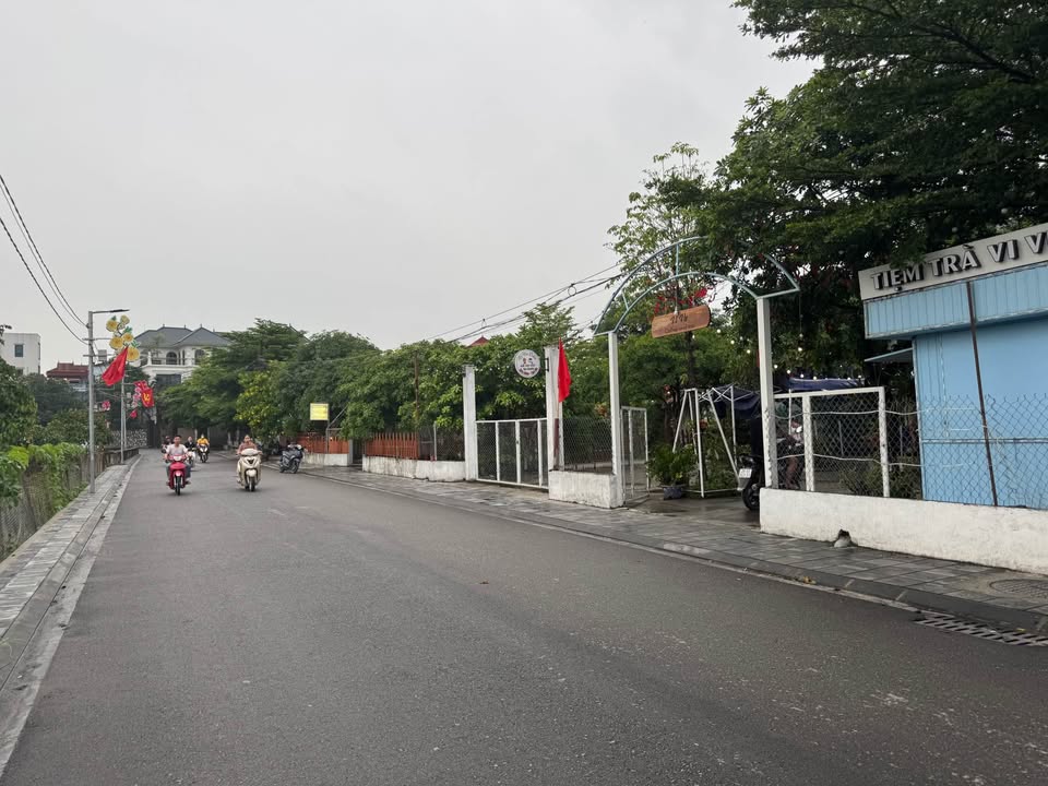 Nhà Phố Cổ Loa, Đông Anh 42m² - Mặt tiền kinh doanh đắc địa!