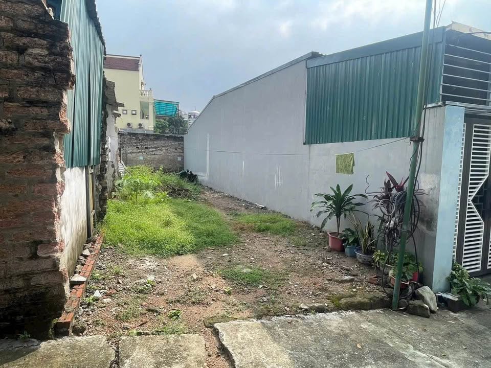 Đất nền Xuân Khanh Sơn Tây 87m² giá 1.3 tỷ - Sổ đỏ chính chủ!