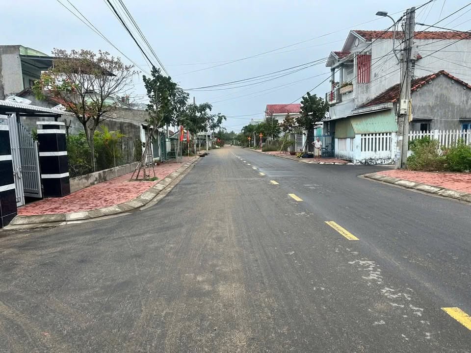 Đất Nền Góc 2 Mặt Tiền Đông Nam - 140m² Tại P.Hòa Hiệp Bắc, TX.Đông Hòa, Phú Yên