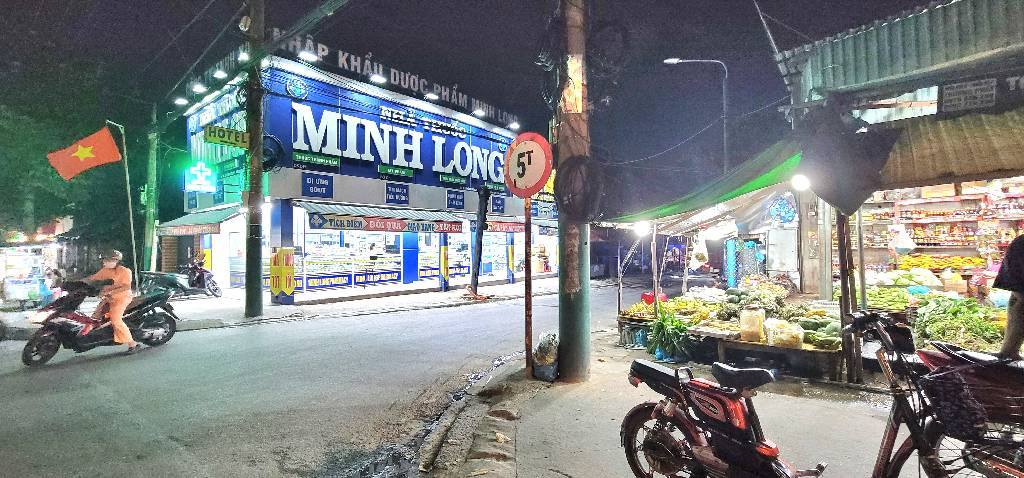 Nhà Phố Đỗ Tấn Phong Dĩ An 88m² - Mặt tiền kinh doanh sầm uất!