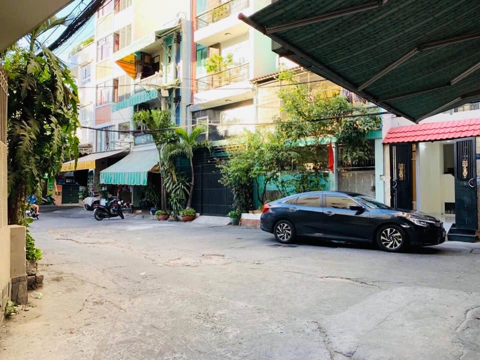 Bán Gấp Townhouse Quận 10 - 25m² 4 Tầng, Dòng Tiền 13tr/th, Gần CC Hà Đô