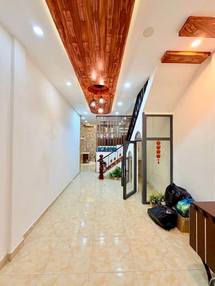 Nhà 50m² 2 Tầng Hẻm Thông Phan Xích Long, Phú Nhuận - Giá 6 Tỷ