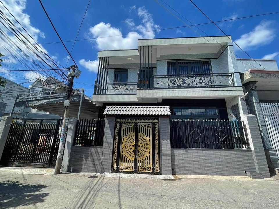 Nhà 2 Tầng 180m² Sổ Hồng Thổ Cư Tam Hiệp, BH - Giá 6 Tỷ Tốt