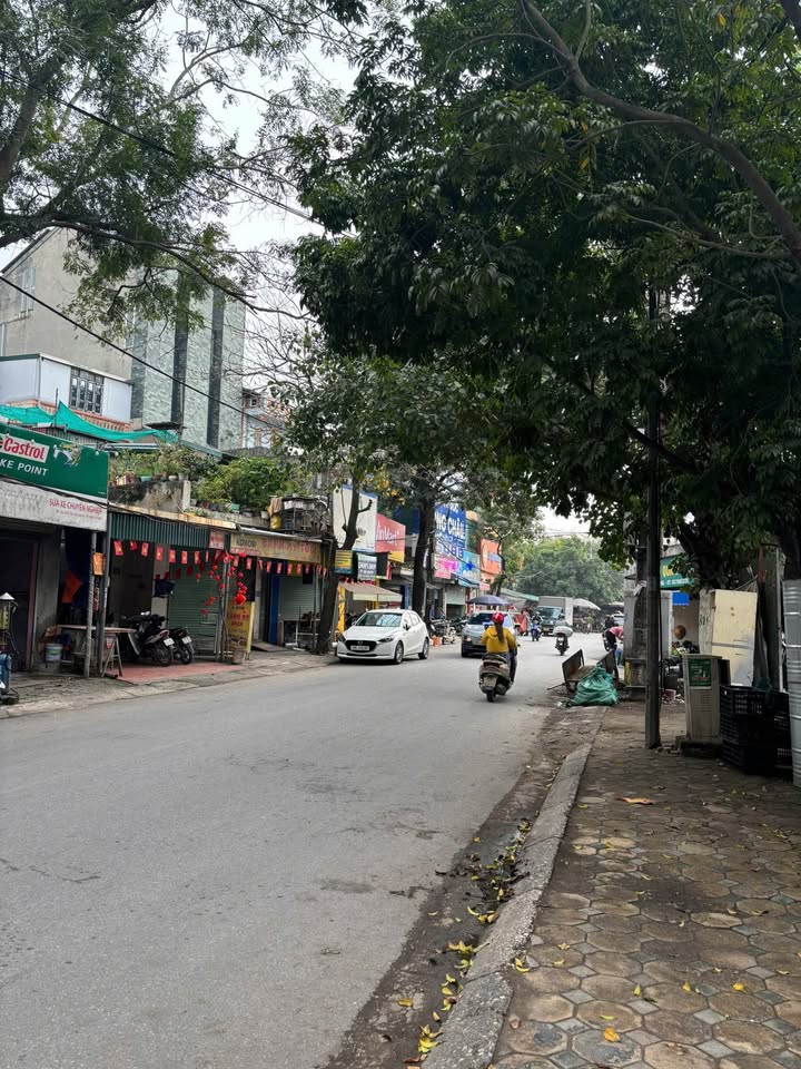 Nhà Mặt Phố Cổ Bi 61m² - Kinh Doanh Đỉnh Cao - 7 Tỷ