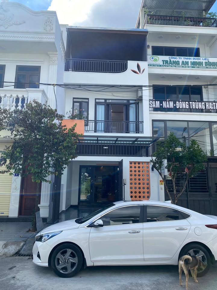 Nhà riêng Ninh Khánh, Hoa Lư 100m² - Full nội thất, dọn vào ở ngay!