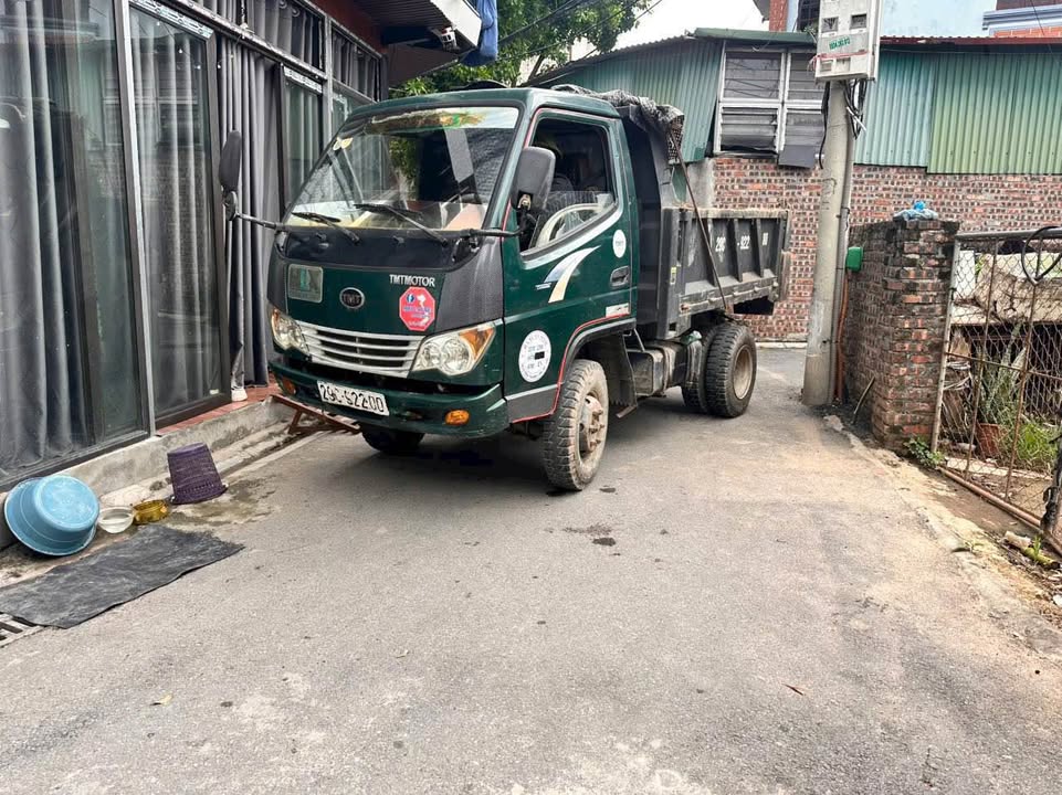 Nhà 40m² Thuận Tốn, Gia Lâm - Ô tô vào nhà, Sổ đỏ full thổ cư