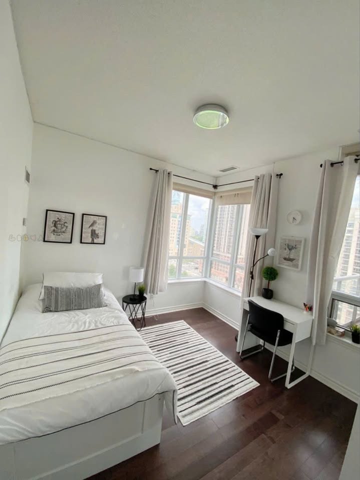 Thuê phòng trọ Lạc Long Quân - Xuân Đỉnh 30m² - Sẵn sàng ở ngay!