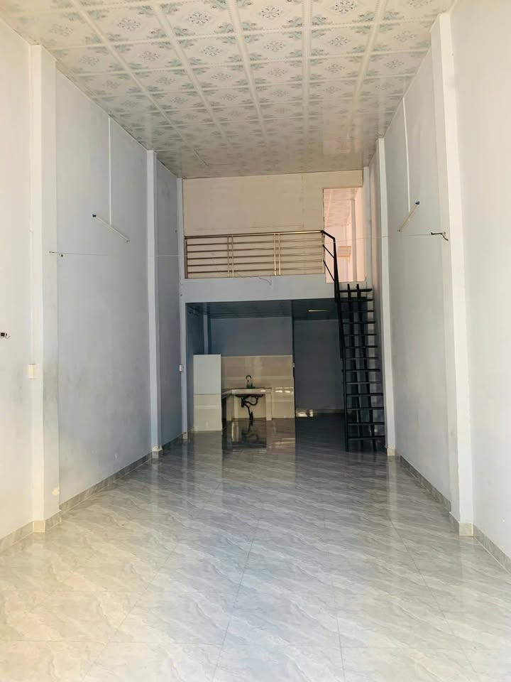 Cho thuê nhà mặt tiền Bình Tân 56m² giá 7.5 triệu - Kinh doanh ngay!
