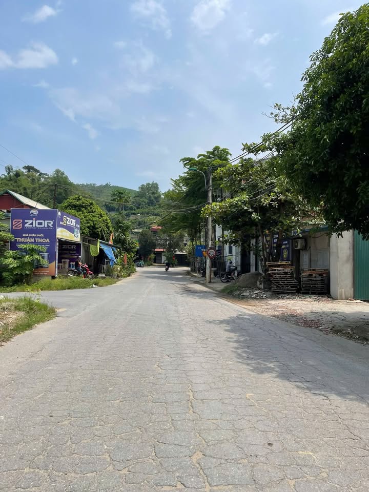 Nhà riêng 150m² Phường Kỳ Sơn, TP Hòa Bình - Ô tô vào tận nhà!