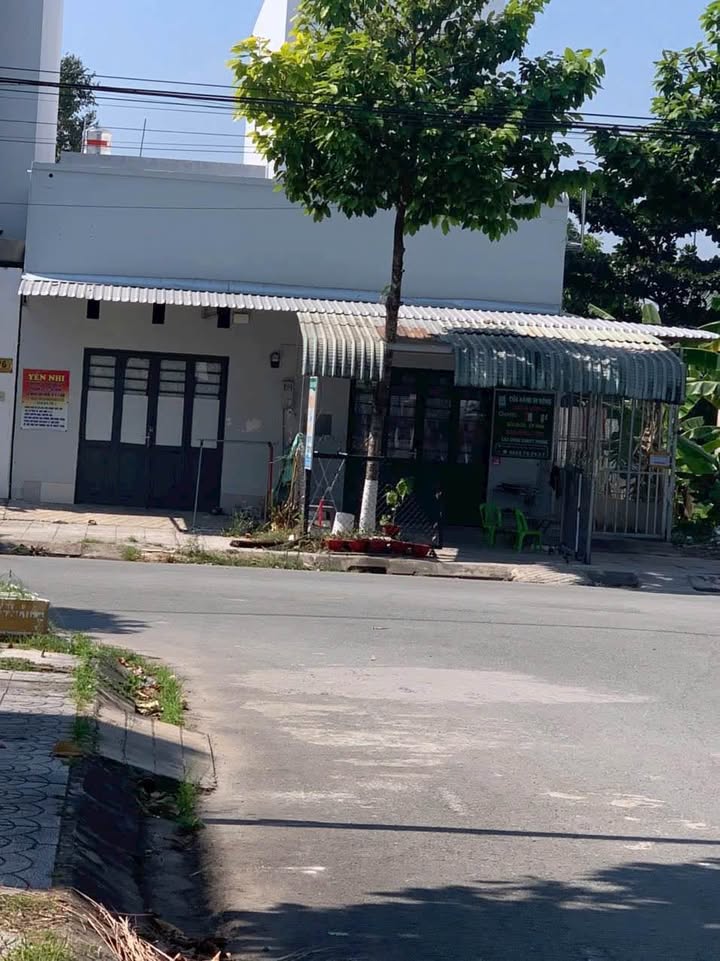 Cho thuê phòng trệt gác KDC Bình Nhựt 40m² giá 2.1 triệu - Ô tô tận cửa