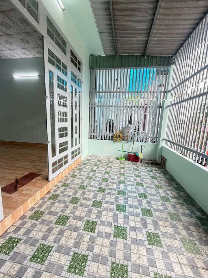 Nhà 100m² KDC Bình Nhựt, Cần Thơ - Giá 5.5 Triệu/Tháng, Lộ Ô Tô