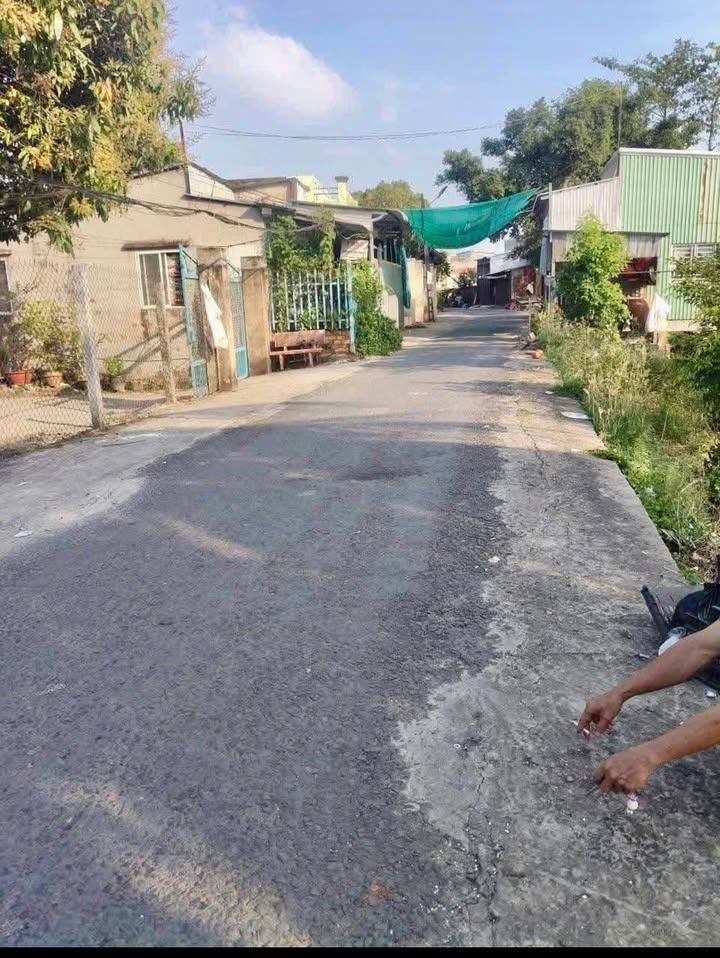 Bán Nền Mỹ Hòa Long Xuyên 60m² - Sổ Đỏ Thổ Cư, Giá 6xx Triệu