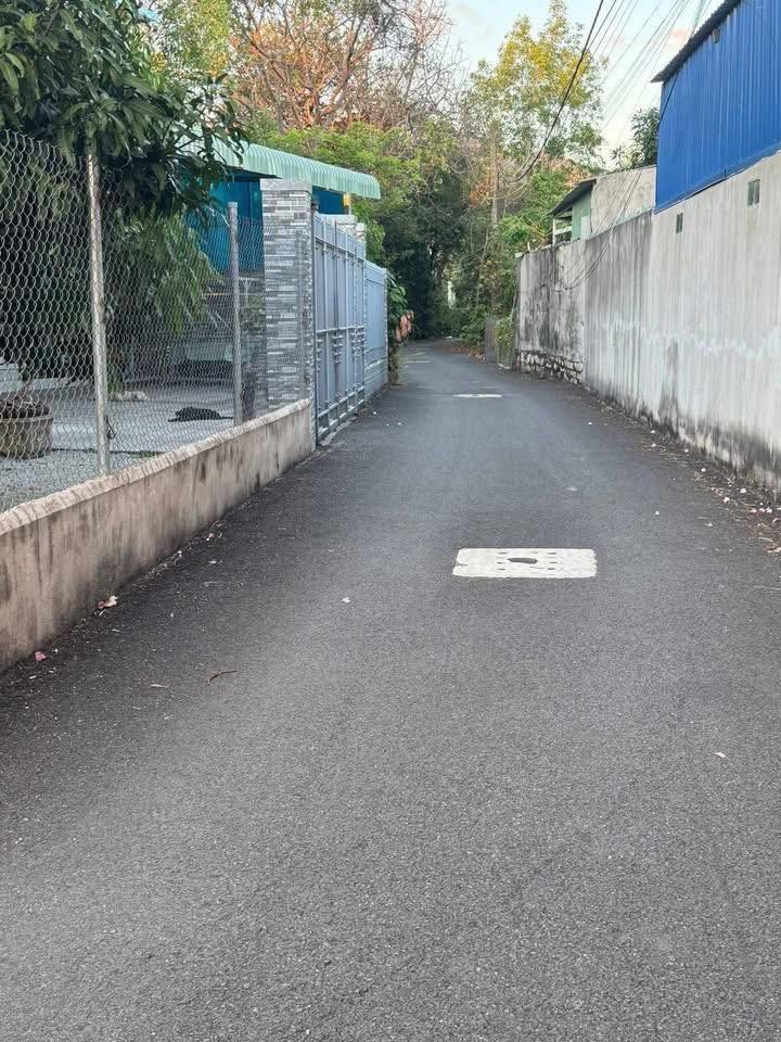 Đất nền Long Hải 105m² giá 1.3 tỷ - Sổ đỏ chính chủ, gần biển!