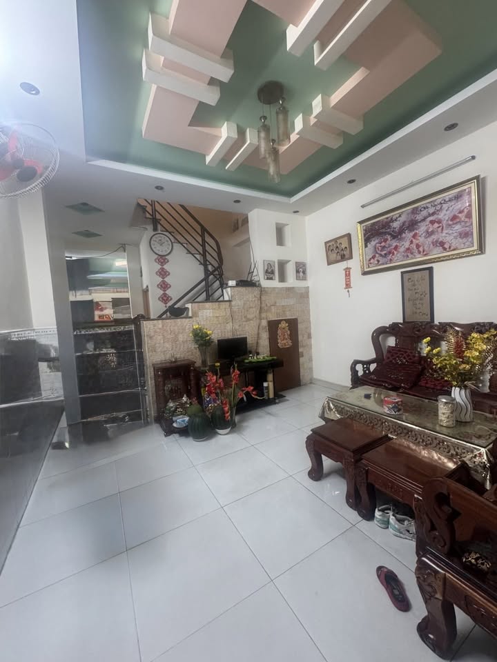 Nhà Mặt Tiền Bắc Hải, Q.10 - Dòng Tiền 50 Triệu/Tháng - 100m²